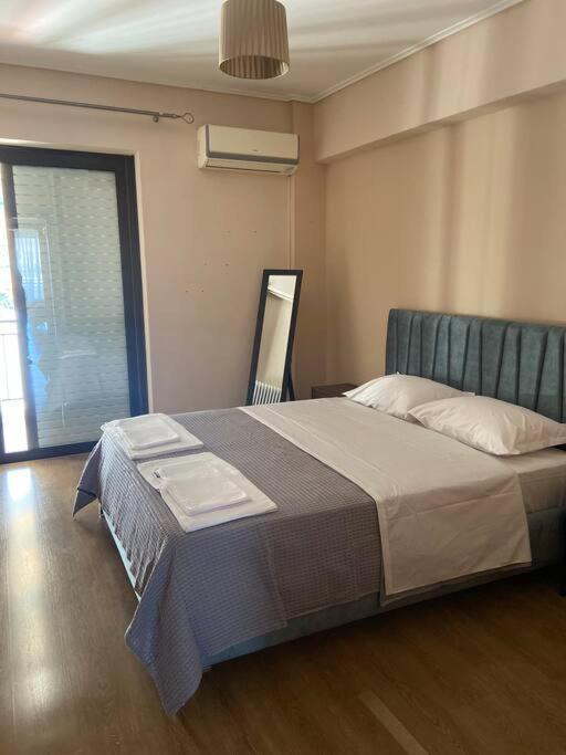 Luxury Apartment In Nafpaktos Buitenkant foto