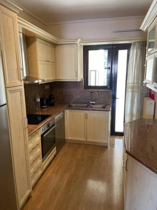 Luxury Apartment In Nafpaktos Buitenkant foto